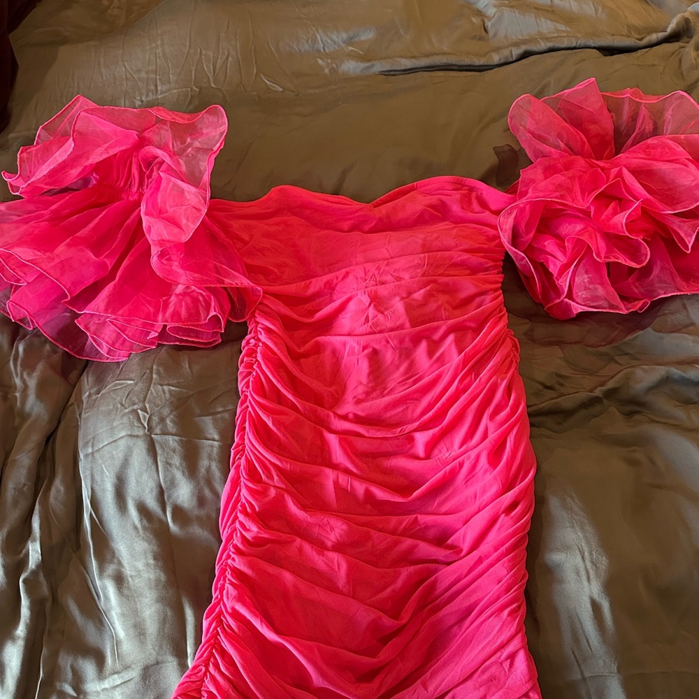 Hot Pink Off-Shoulder Ruffled Bodycon Dress